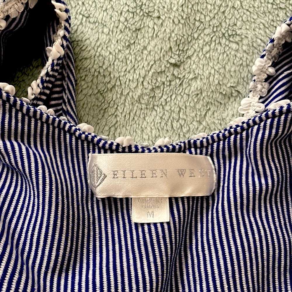 Eileen West short cotton nightgown